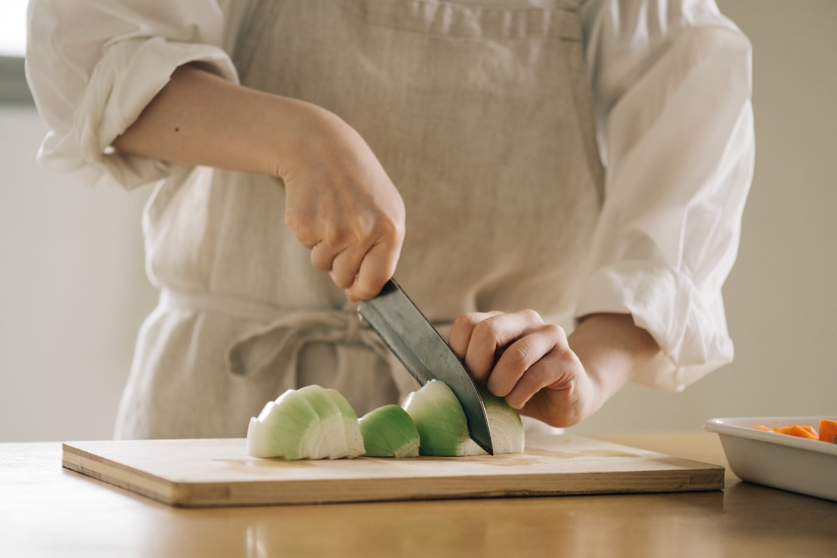 炭酸水まで自作！年収300万・41歳女性が実践する“生存訓練”なみの節約生活