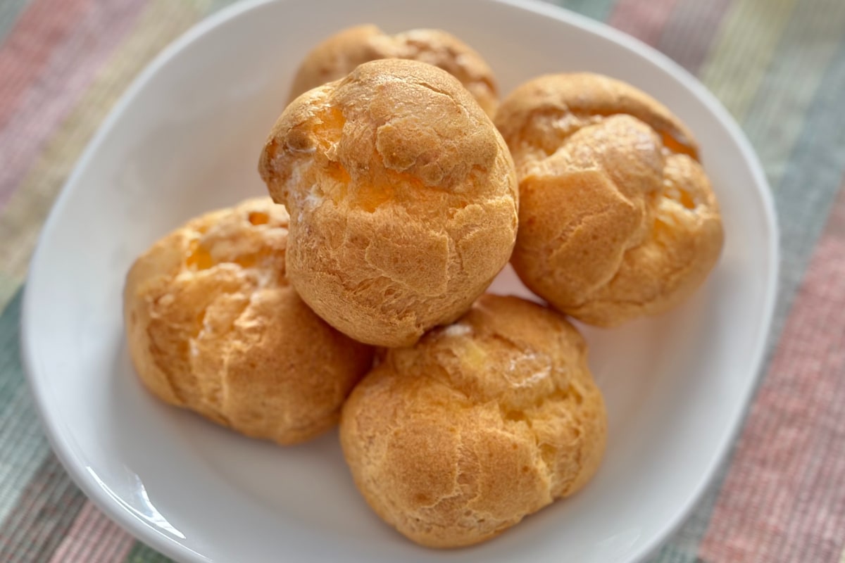 小さくても超リッチ!【ファミマ】定番スイーツが5個入りになって登場中