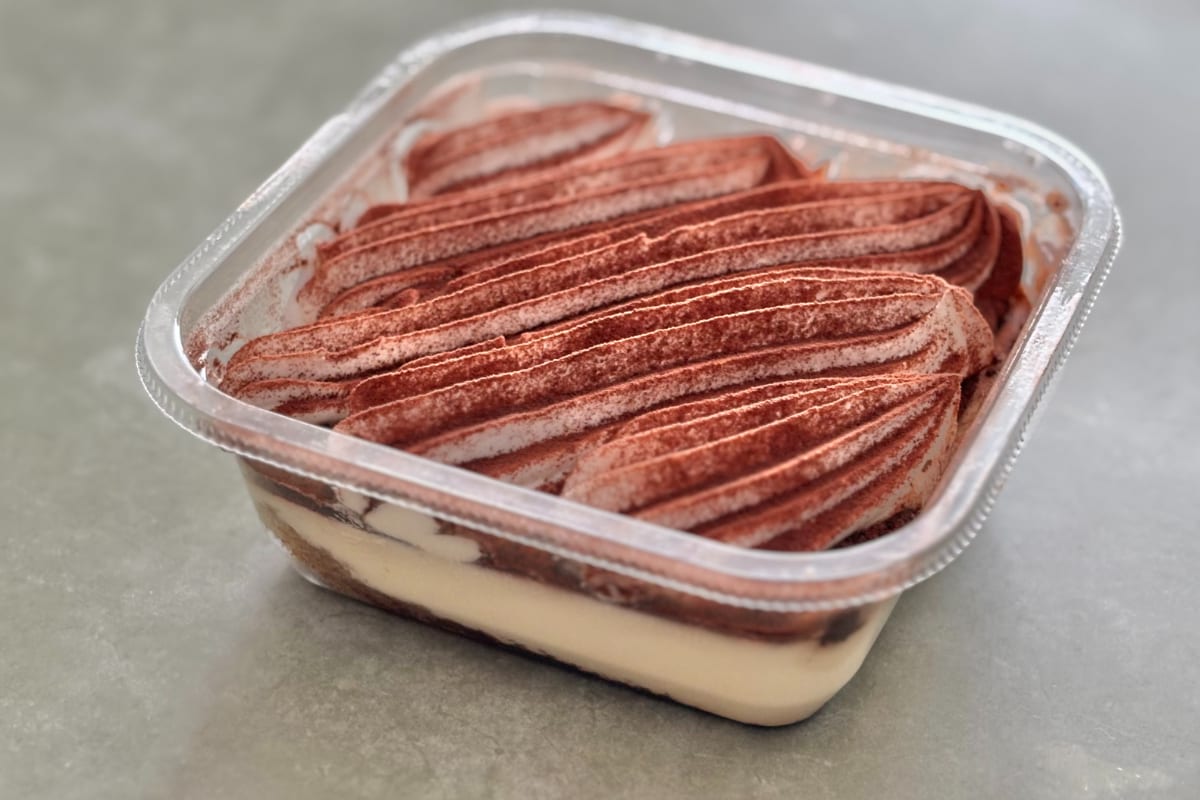 大人スイーツを大人食い!?【ファミマ】に大容量のご褒美スイーツが登場