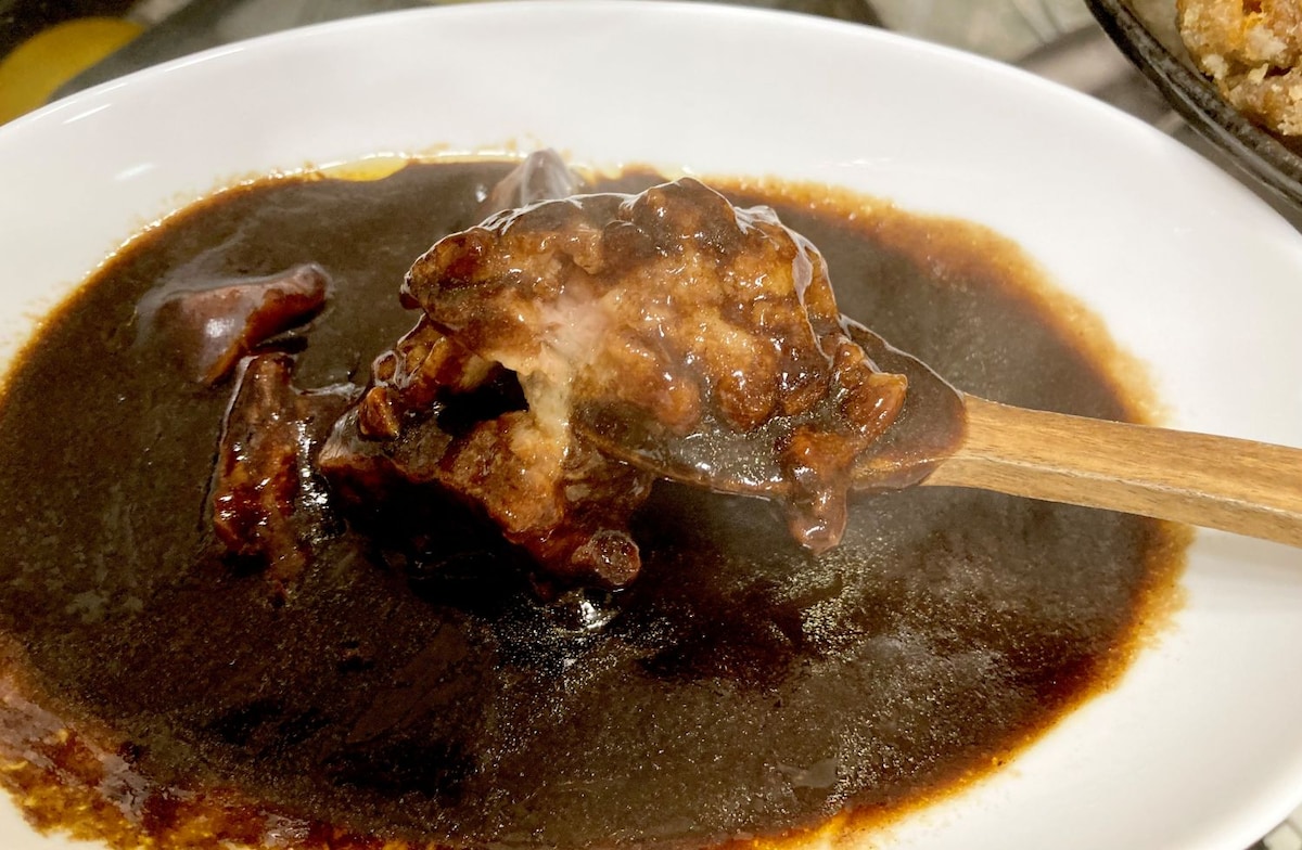 「衝撃的に美味」「ホントに覚悟して食べて」【ローソン】有名店監修のこいつが神がかってた！