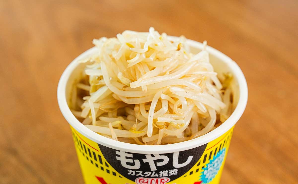 「衝撃的」「パンチある」【カップヌードル】ニンニク系新商品の“何これ感”がスゴい