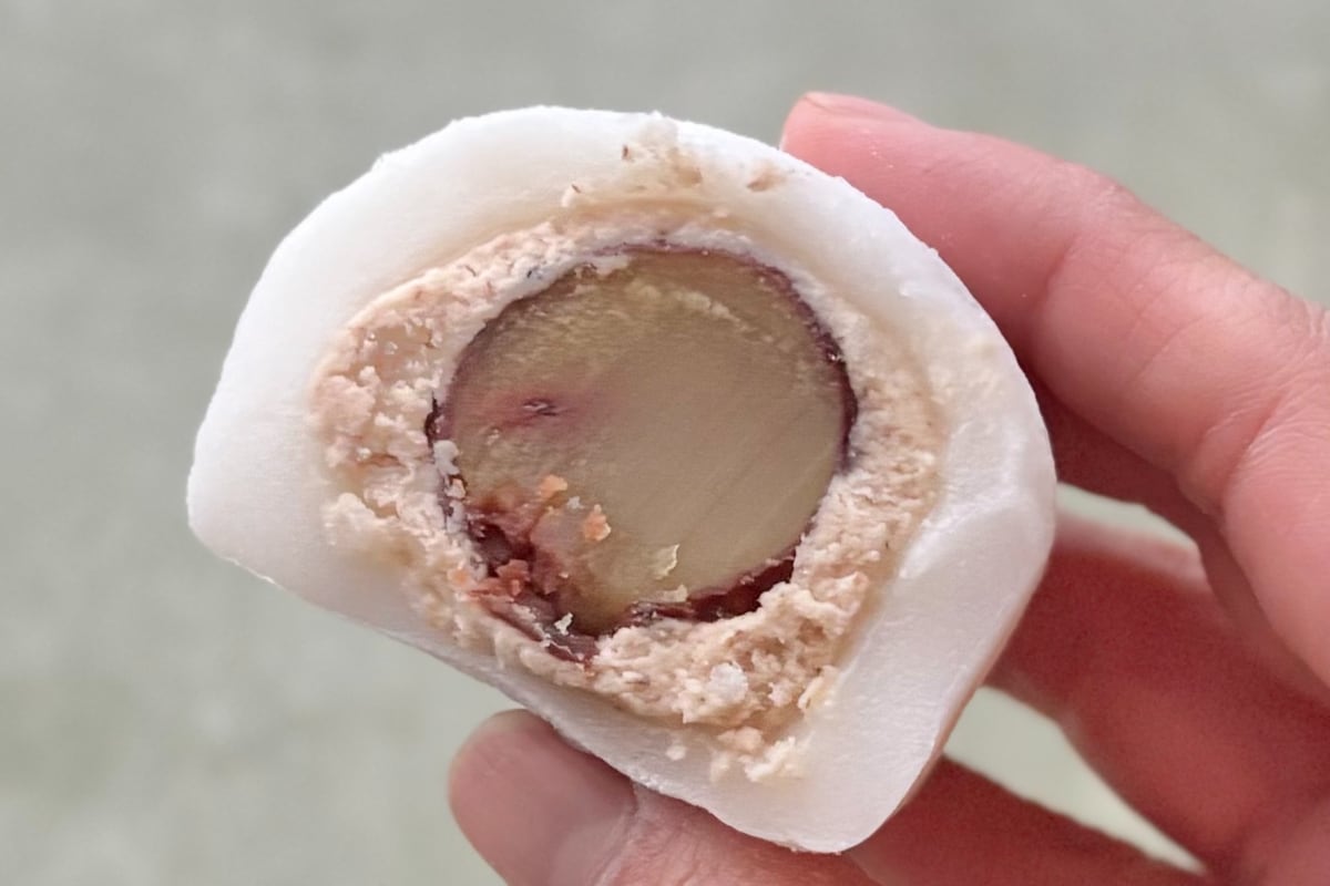 外もちもちで中ほくほく！【ファミマ限定】和スイーツが最高に美味でした