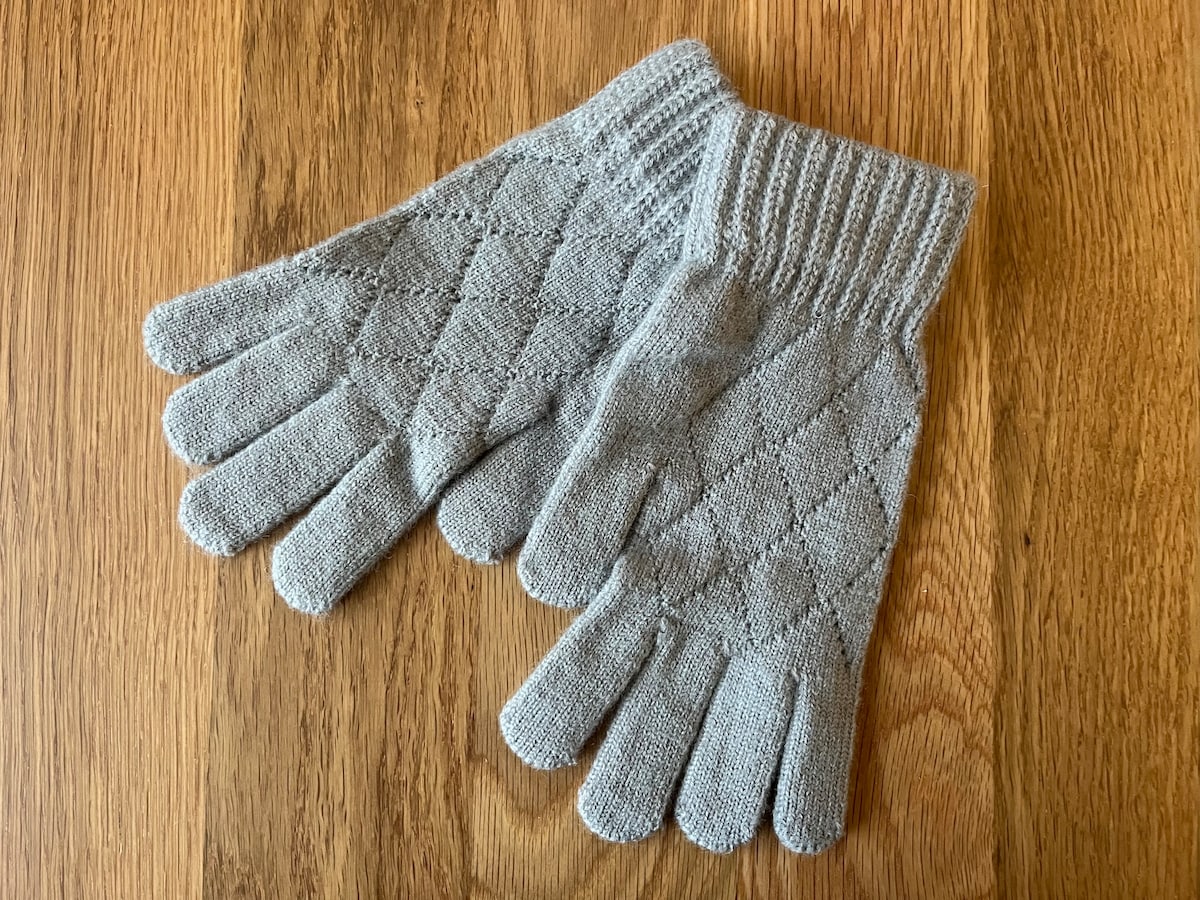 【100均】防寒手袋を8組買ってみた！ダイソー・セリア・キャン★ドゥの商品を比較