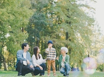 義母が夫のお金を吸い取っていく……世帯年収600万・34歳女性に身に起きた「絶望」的な事態