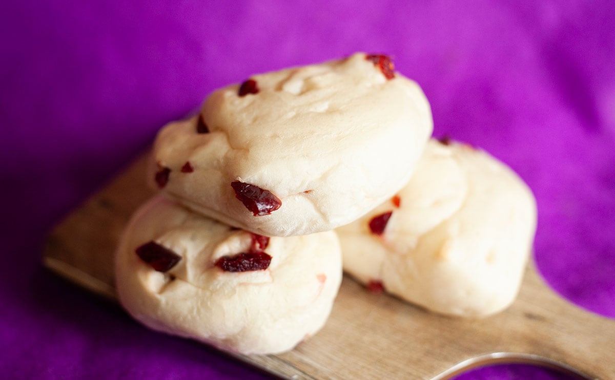 1個あたり53円。シンプルだけど美味しい【セブン】甘酸っぱ系新作パン