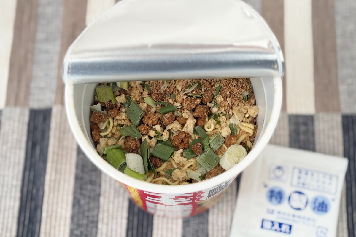 「久しぶりに傑作と感じた」「辛旨美味！」【マルちゃん】の新作カップ麺