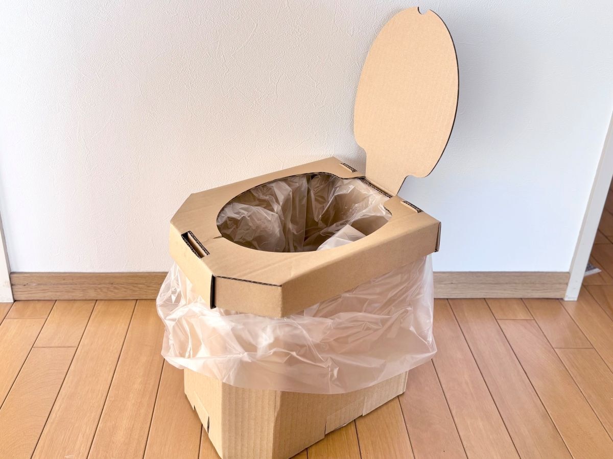 100均の簡易トイレで防災対策｜備えあれば憂いなし。作り方も紹介【ダイソー・セリア・キャンドゥ】