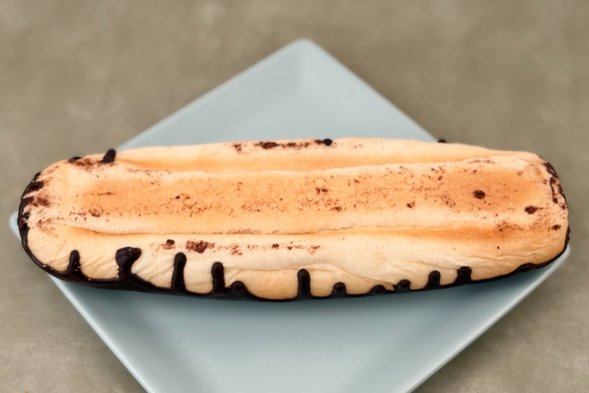 甘さのダブルパンチが幸せすぎる～！！【ファミマ】の新作ふんわりパン