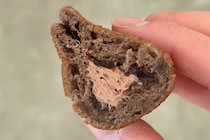 甘くてほろ苦いチョコを堪能【ファミマ】に1個60円以下のお得スイーツ