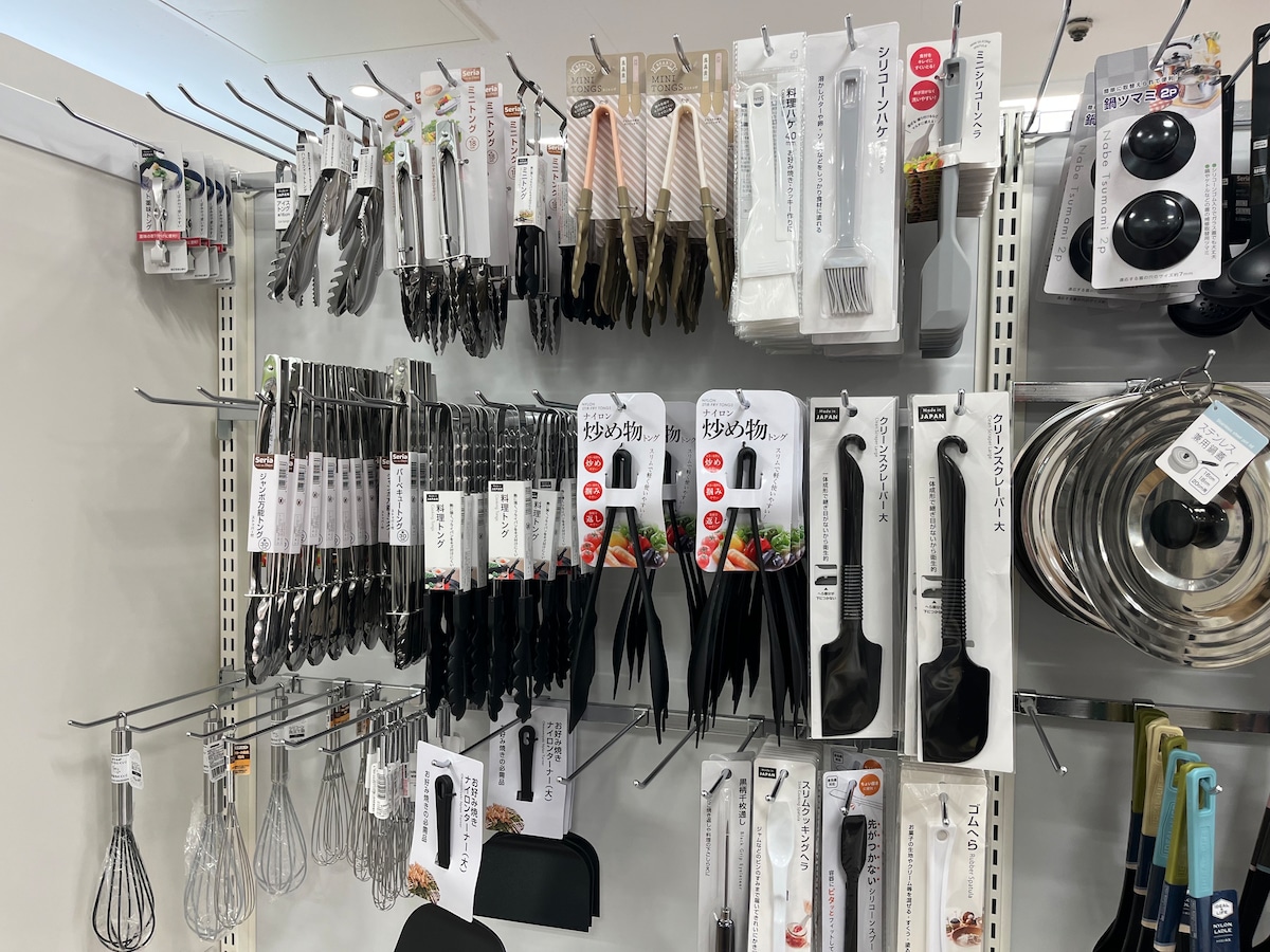 100均トングを実際に買って比べてみた！【ダイソー・セリア・キャン★ドゥ】