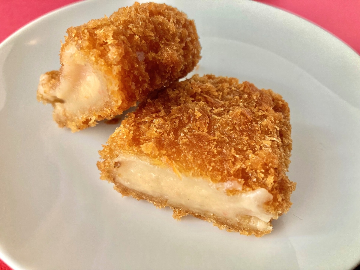 ベシャメルソースのコクやかにの味わいがGOOD！【ファミマ】王道のかにクリームコロッケ