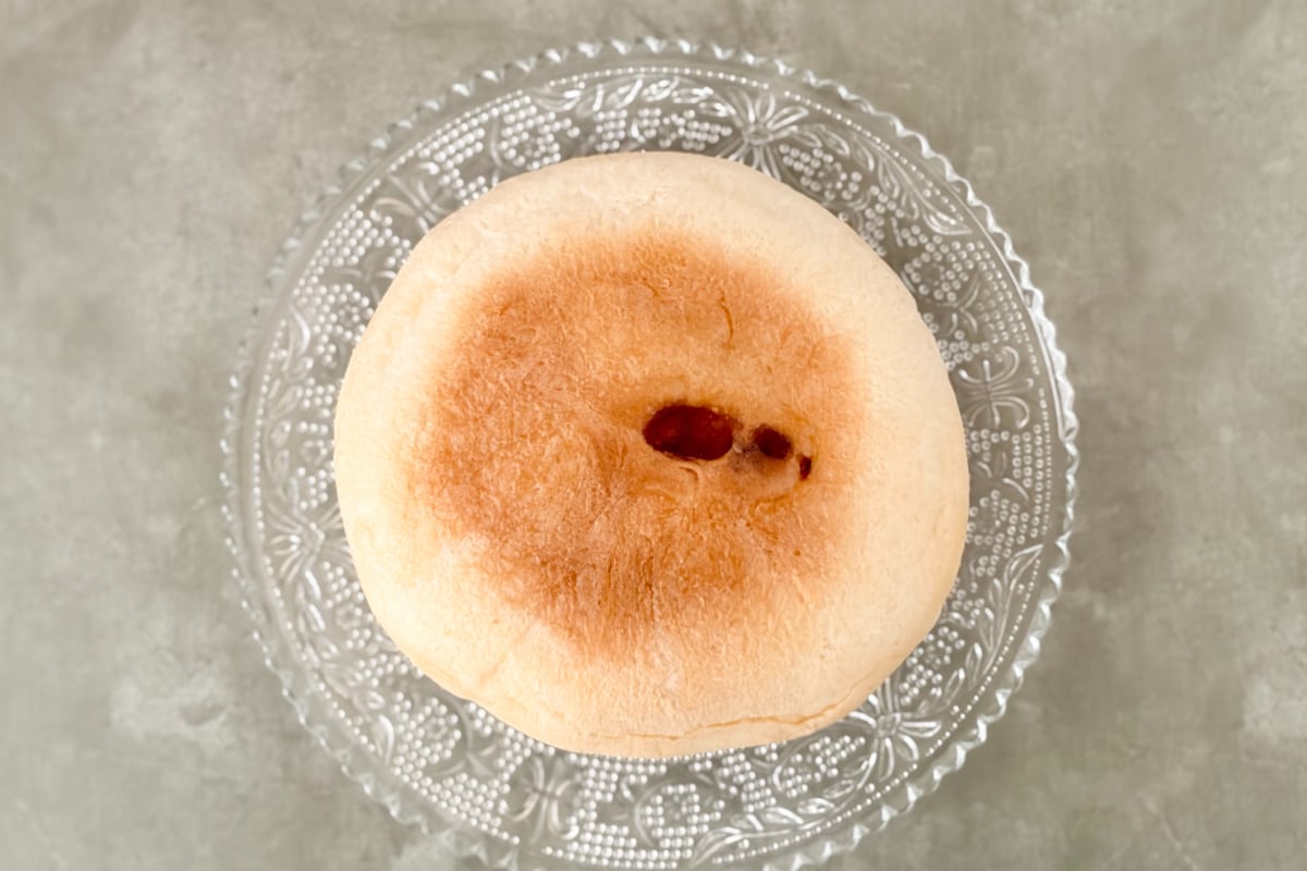 あの商品が1年ぶりに大復活！【ファミマ】甘くてぷにもちのコラボパン