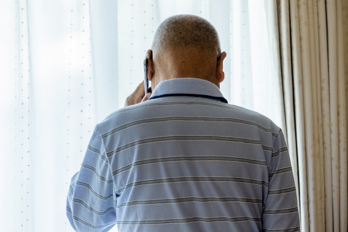 義父に何度もせがまれ……「家族だから」と奪われ続けた年収400万・27歳女性の決断