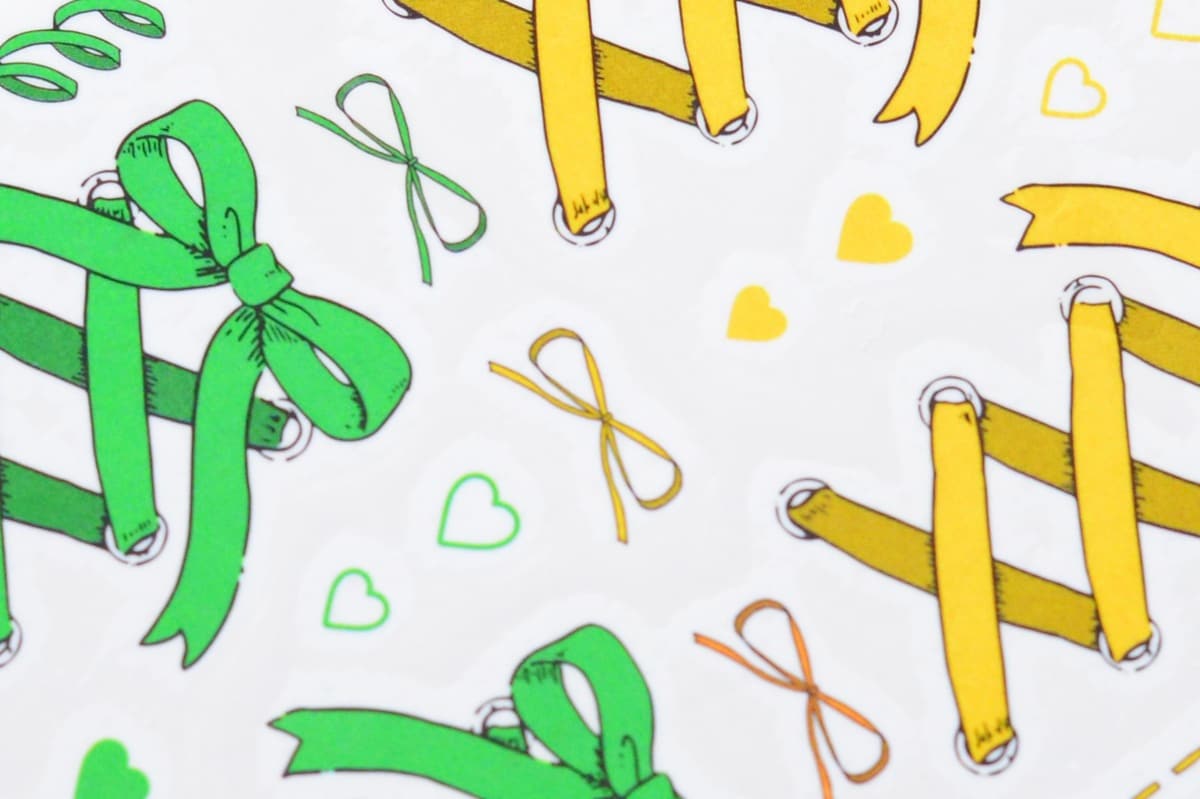 タトゥーシールは100均で売ってる?【セリア・ダイソー】使い方も解説