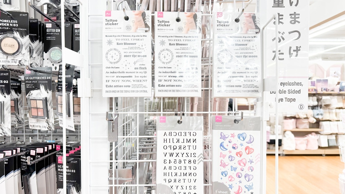 タトゥーシールは100均で売ってる?【セリア・ダイソー】使い方も解説