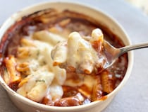 とにかくソースが旨いんじゃ！！【ファミマ】濃い味グラタンが寒い日に効くッ