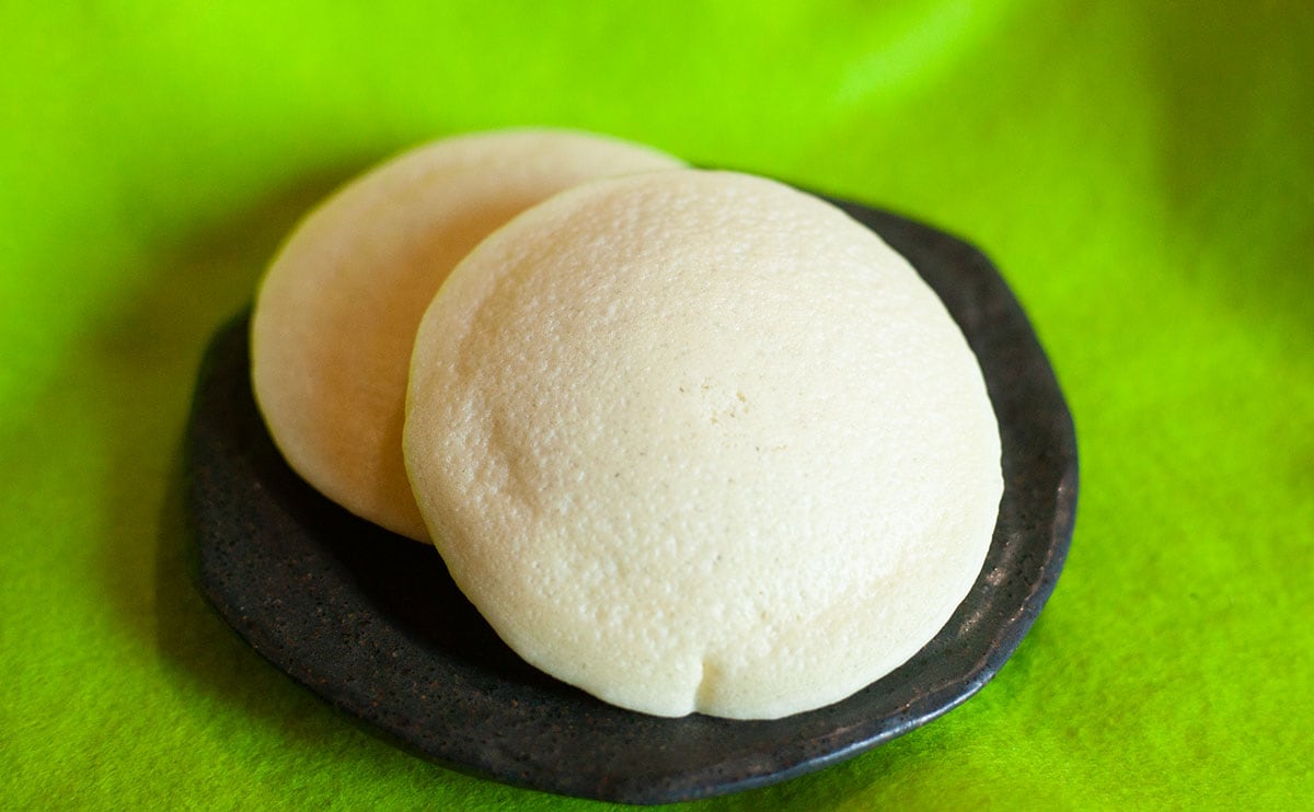 カリカリがナイス!【セブン】の『白いパンケーキ』は“冷やし”がおすすめ