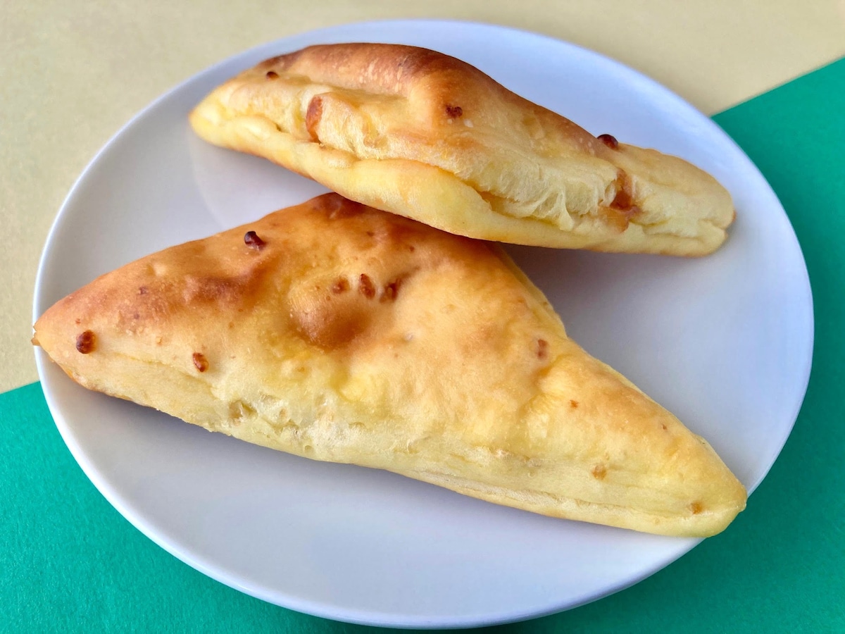 温め推奨!?もちもち食感がたまらん!【ローソン】コスパも魅力的なチーズパン