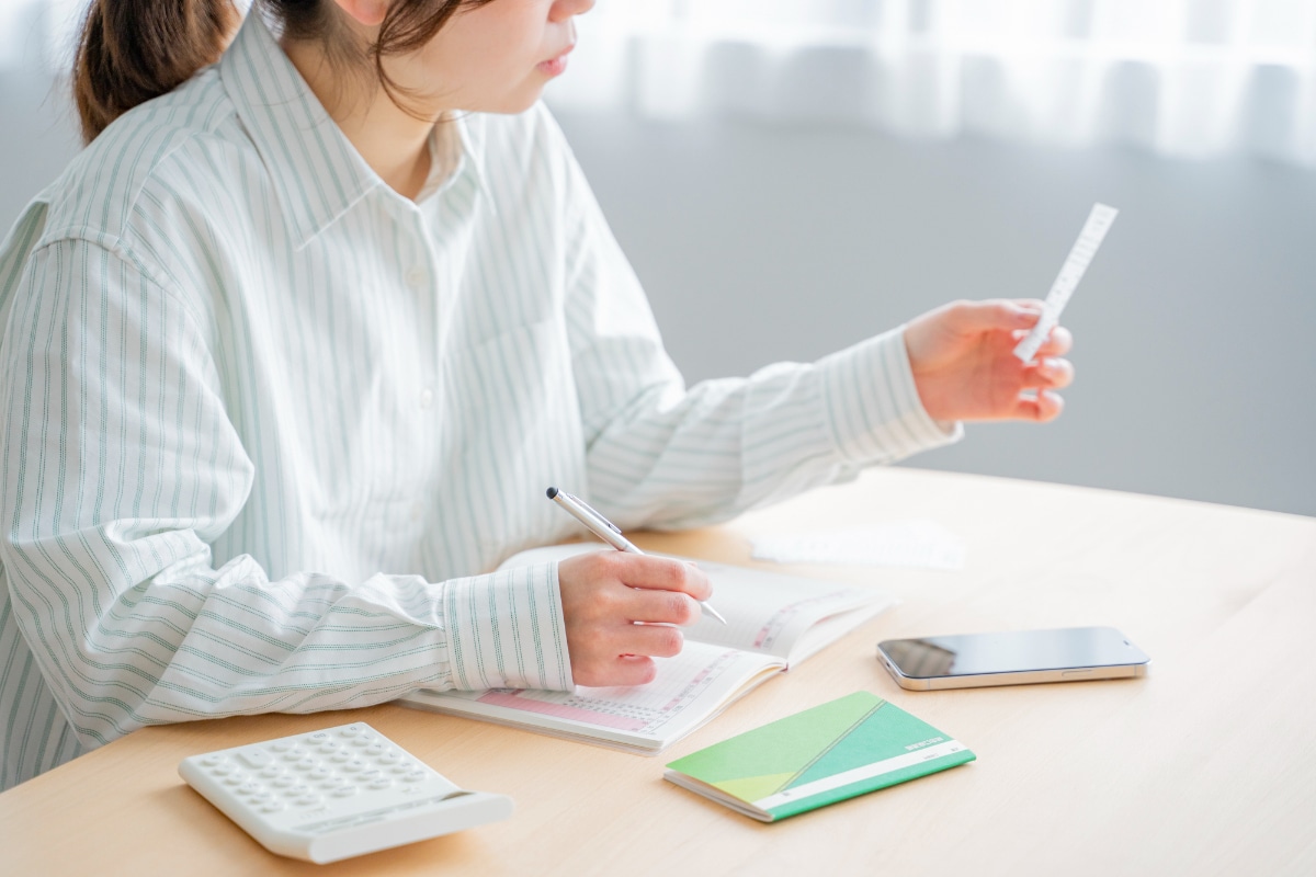 まさか自分が！年収300万・25歳女性がSNSで見つけたモノとその後に起きた「ただただ悔しい」事態