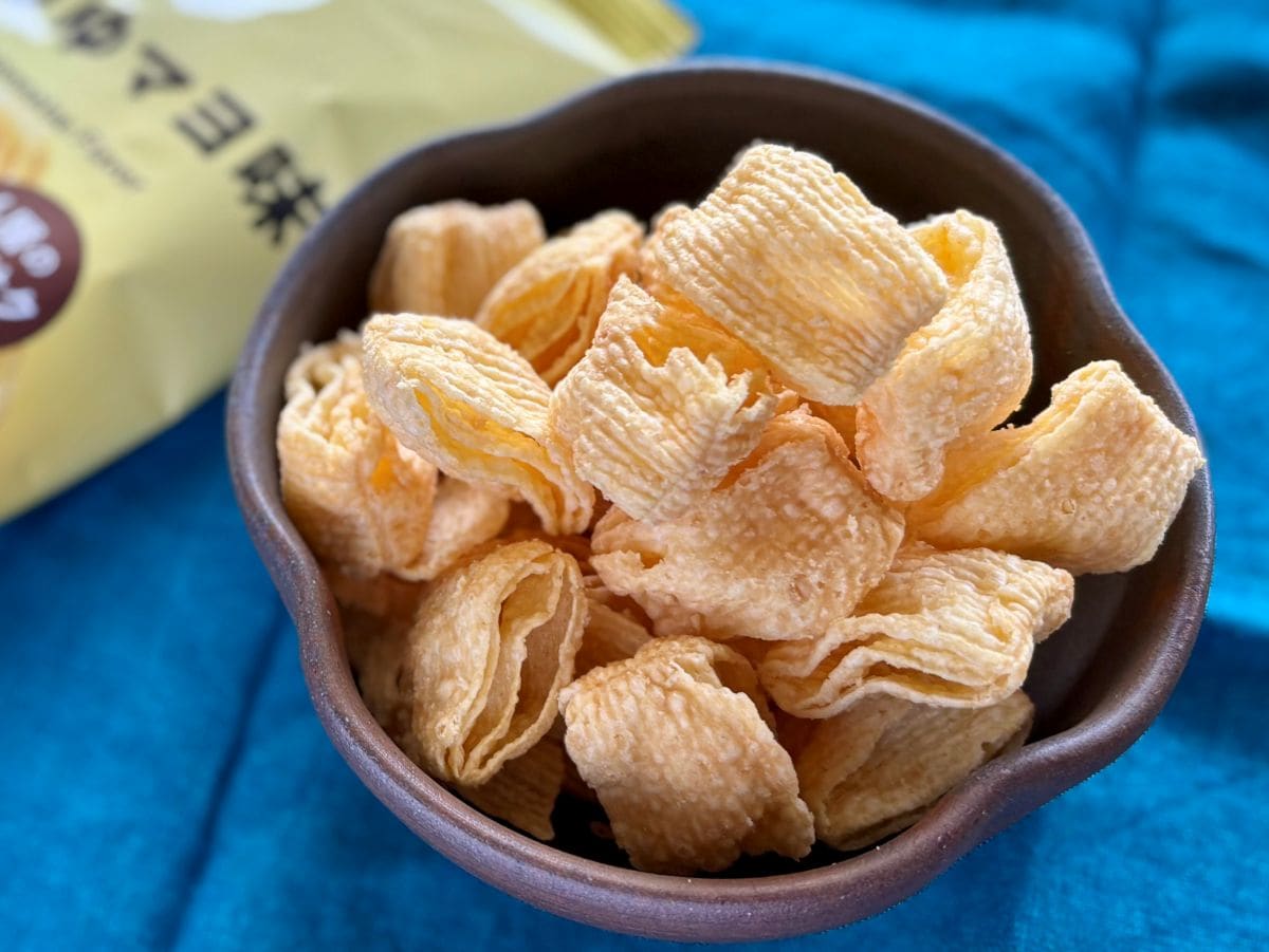 食べる手止まら～ん！笑【ファミマ】新商品なのに懐かしい？童心に返れるスナック菓子