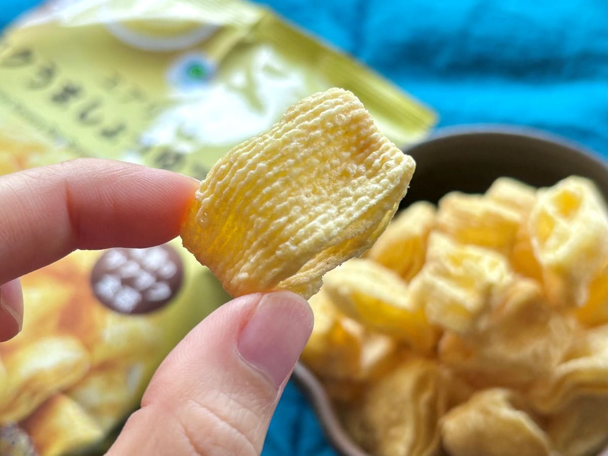 食べる手止まら～ん！笑【ファミマ】新商品なのに懐かしい？童心に返れるスナック菓子