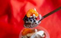 「もはや『しろくま』じゃない」の声も。ファミマ限定で数量限定のご褒美アイス