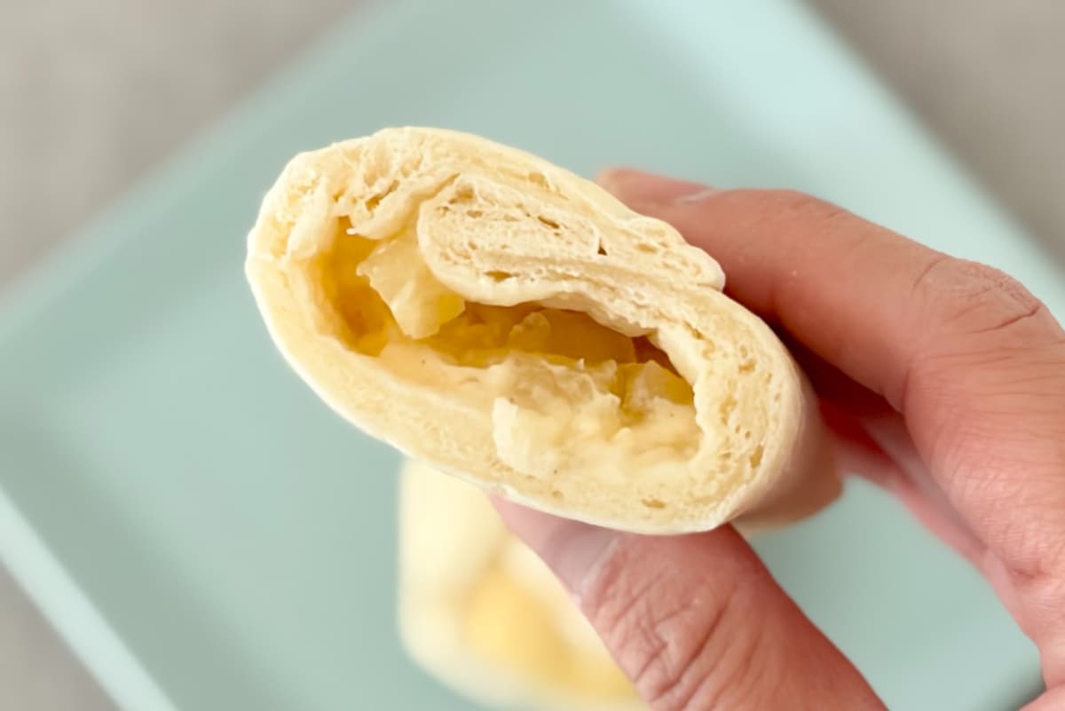 甘じょっぱくて食べ応えもあり！【ローソン】デザートにもなるピザロール