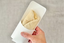 甘じょっぱくて食べ応えもあり！【ローソン】デザートにもなるピザロール