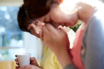 あなたの義母は大丈夫？「紅茶の味に違和感」「家族全員で浴室へ」……何でも欲しがるクレクレ義母と嫁差別