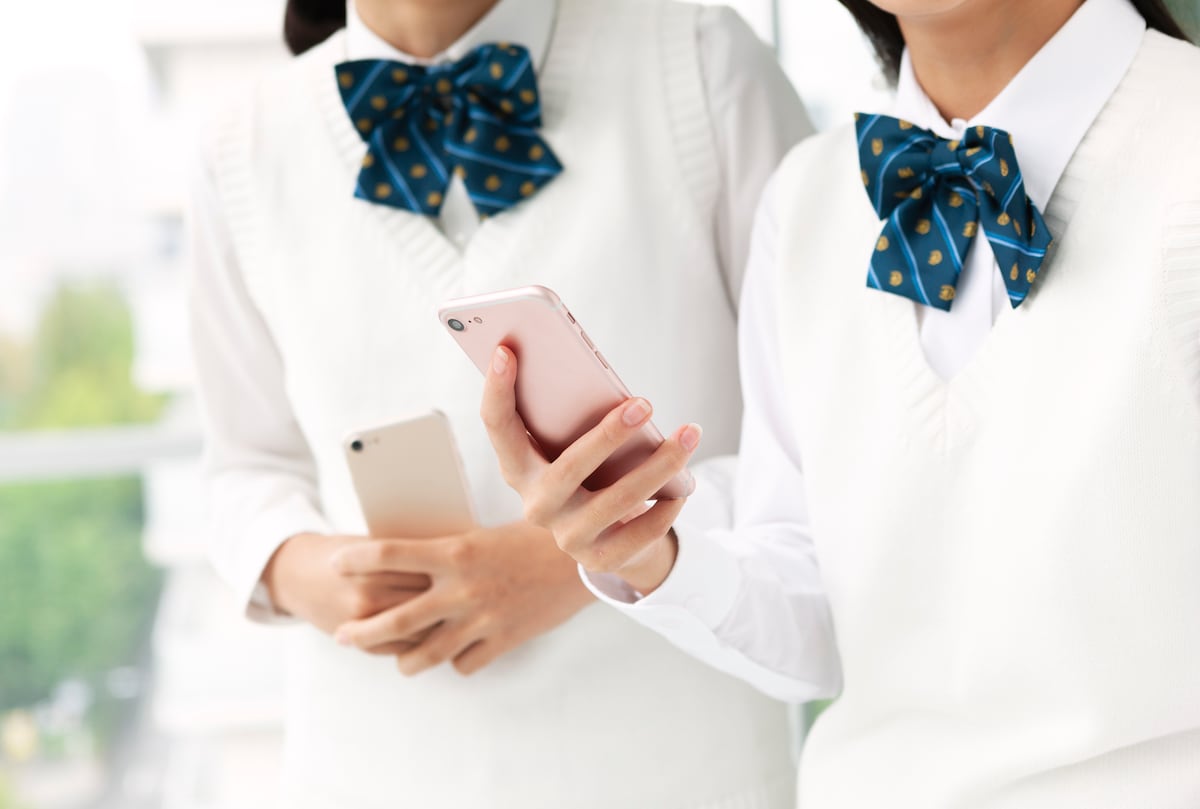 ママ必見！子供を守るiPhoneの「フィルタリング設定」完全ガイド｜ファミリー共有・アプリ制限・解除まで