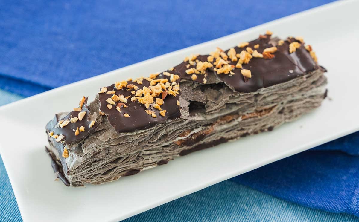 ありえんウマさ【セブン】人気菓子とコラボした新作スイーツが最高すぎる