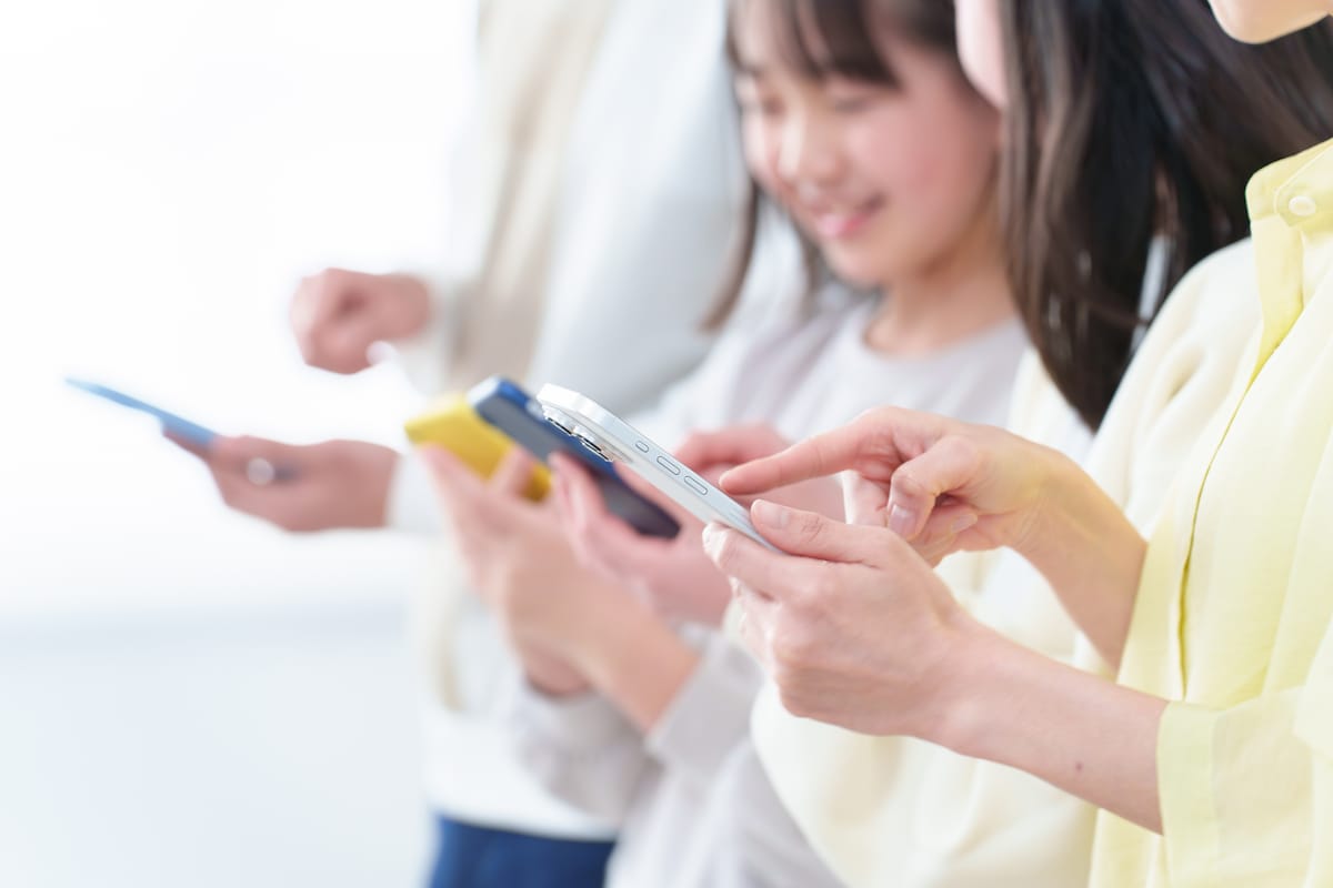 親がAndroidでも子供のiPhoneは管理できる！ファミリーリンクを活用した「見守り設定」完全ガイド