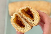 ふわサク食感の中にトマトの酸味がきいてる！【セブン】の新商品を実食