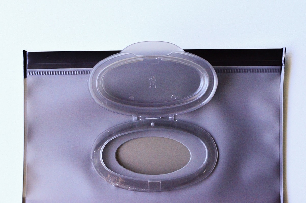 【100均】フェイスパック収納に便利なアイテムを紹介！おしゃれなケースも