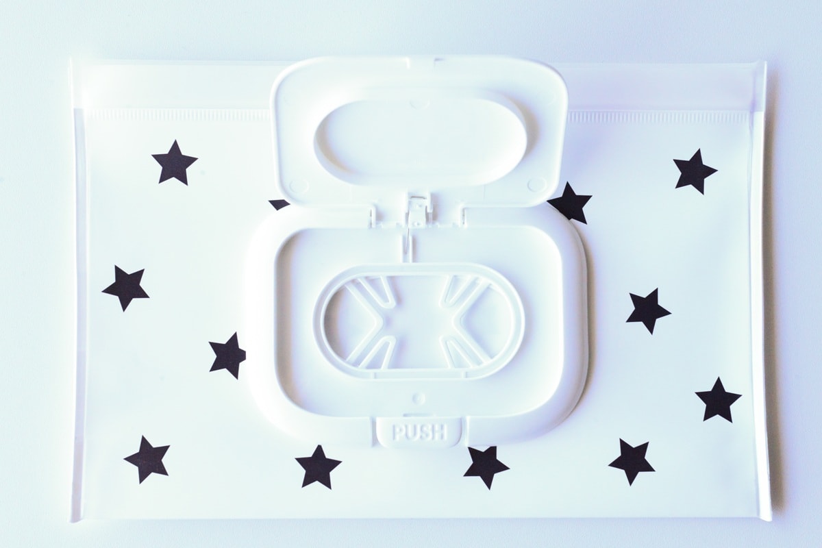 【100均】フェイスパック収納に便利なアイテムを紹介！おしゃれなケースも