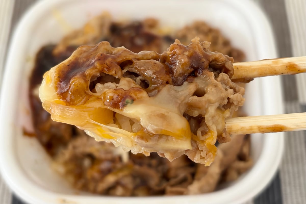 「近年稀にみる逸品」【すき家】濃厚ソースの牛丼がおいしすぎて大好評