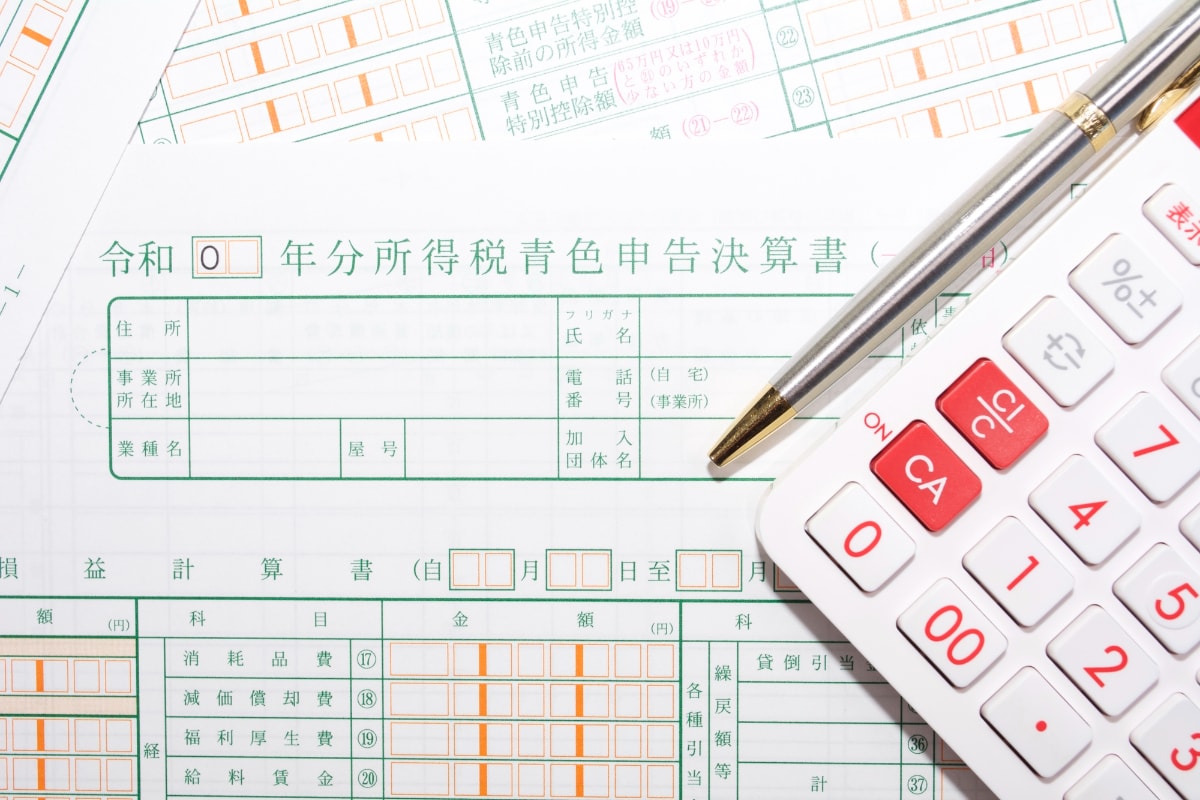 “質素すぎる”生活で300万台の年収から50万以上を貯蓄に回すよう意識。収入減に備えるフリーランスの30代男性