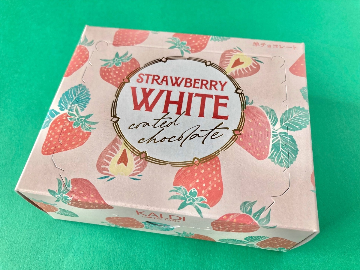 苺の主張が強くて美味しい!【カルディ】甘酸っぱい味わいの苺のコーテッドチョコ