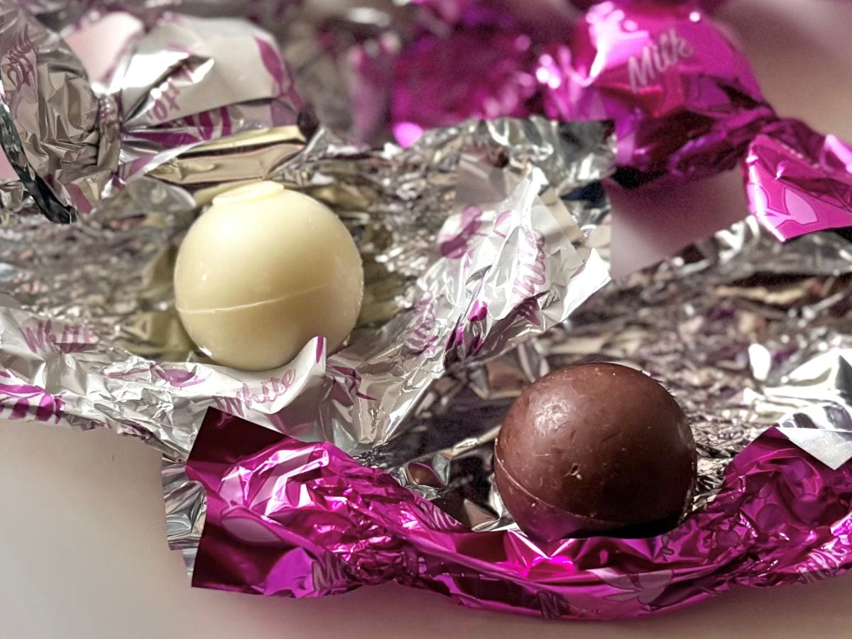 【カルディ】で発見!アサイー×ブルーベリーのご褒美ショコラにキュン♡