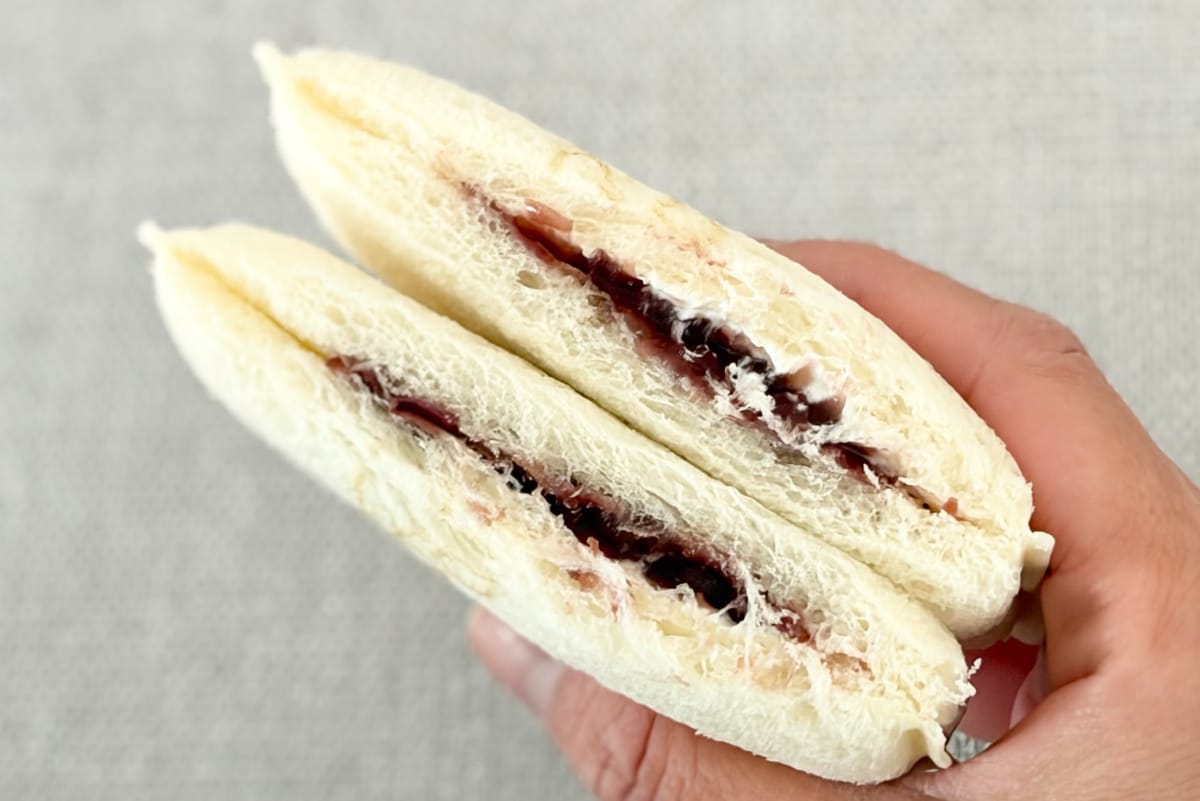 見た目も味も甘いにゃ~♡【ファミマ】人気企画のパンがリピ確のおいしさ