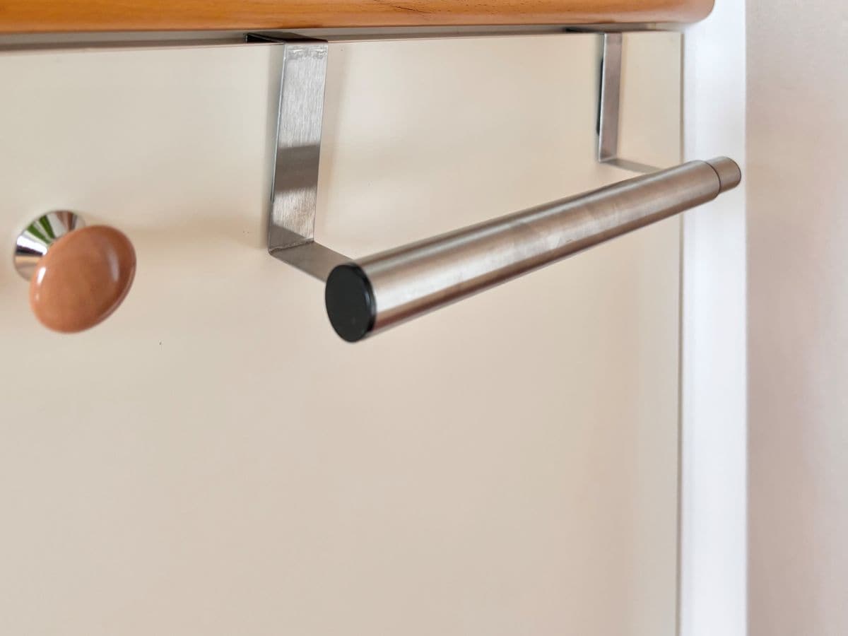 100均のタオル掛けおすすめ6選｜キッチン用やマグネット式など種類豊富