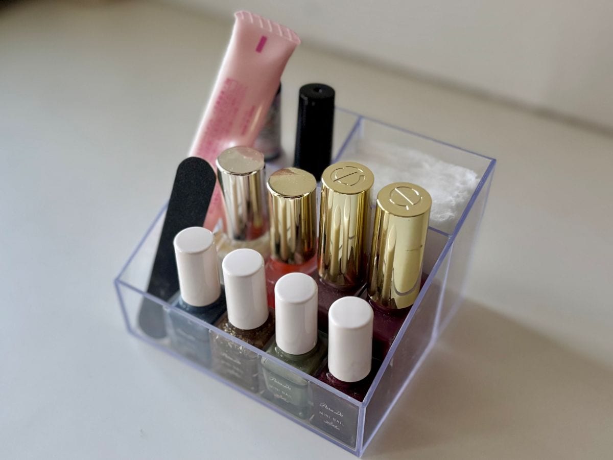 ネイル収納は100均がベスト！持ち運びOKな収納ケースが断然使いやすい