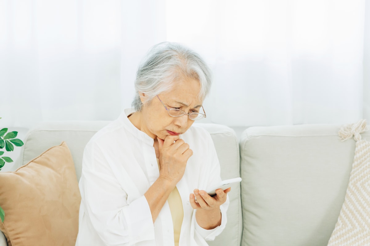 75歳の母が国際ロマンス詐欺の標的に……！？そのほか27歳の年の差婚をした元アイドルの秘話も