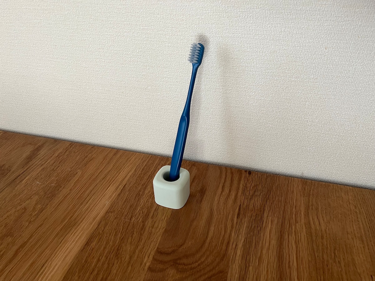 100均の歯ブラシ立てを使い比べ!ダイソー・セリア・キャン★ドゥの商品を写真付きでチェック