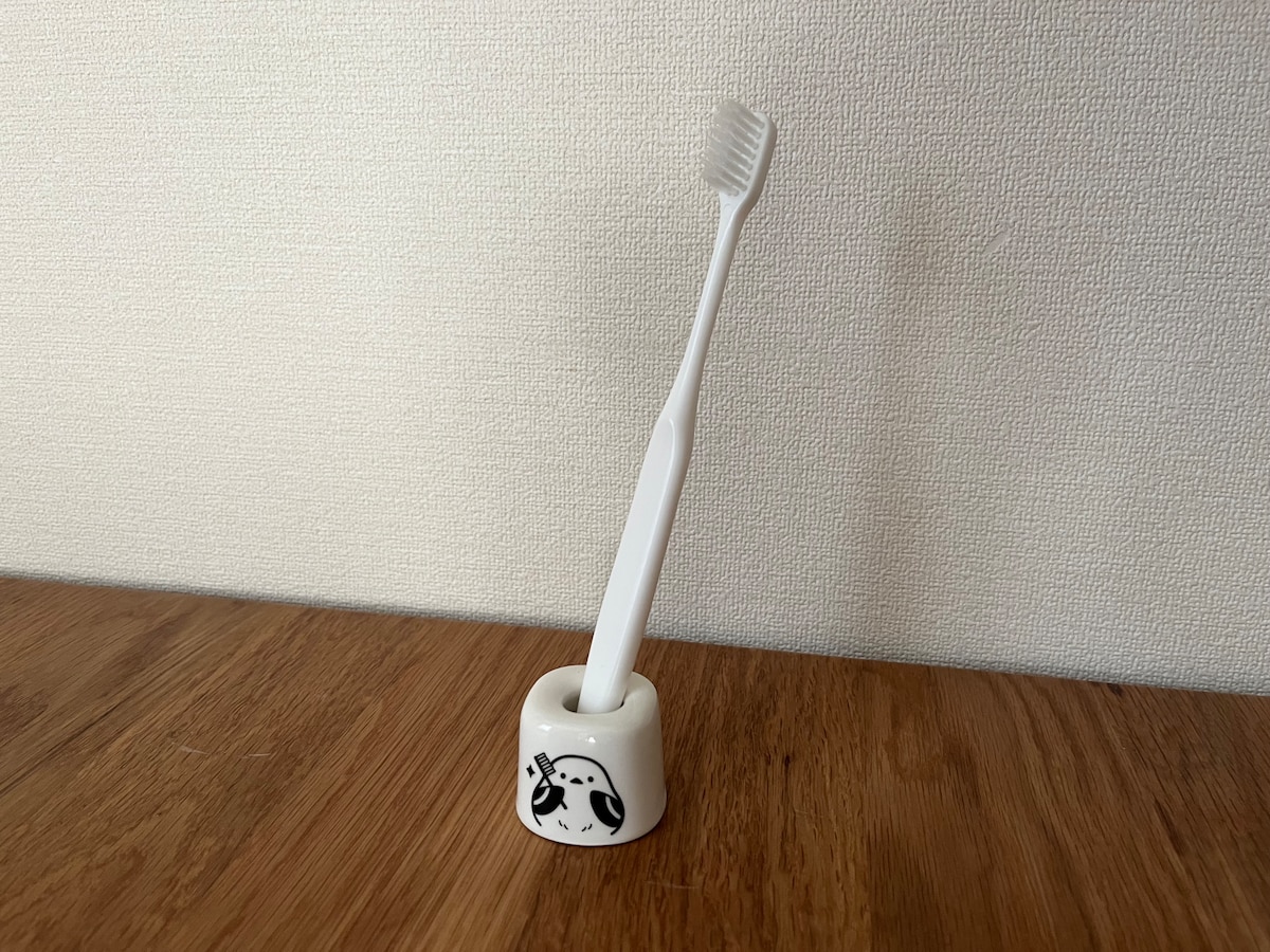 100均の歯ブラシ立てを使い比べ！ダイソー・セリア・キャン★ドゥの商品を写真付きでチェック