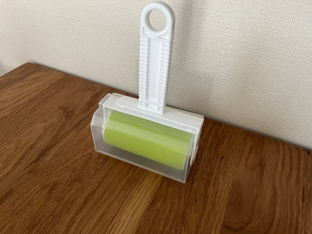 100均のコロコロはどれが使いやすい?ダイソー・セリア・キャン★ドゥを比較レビュー!