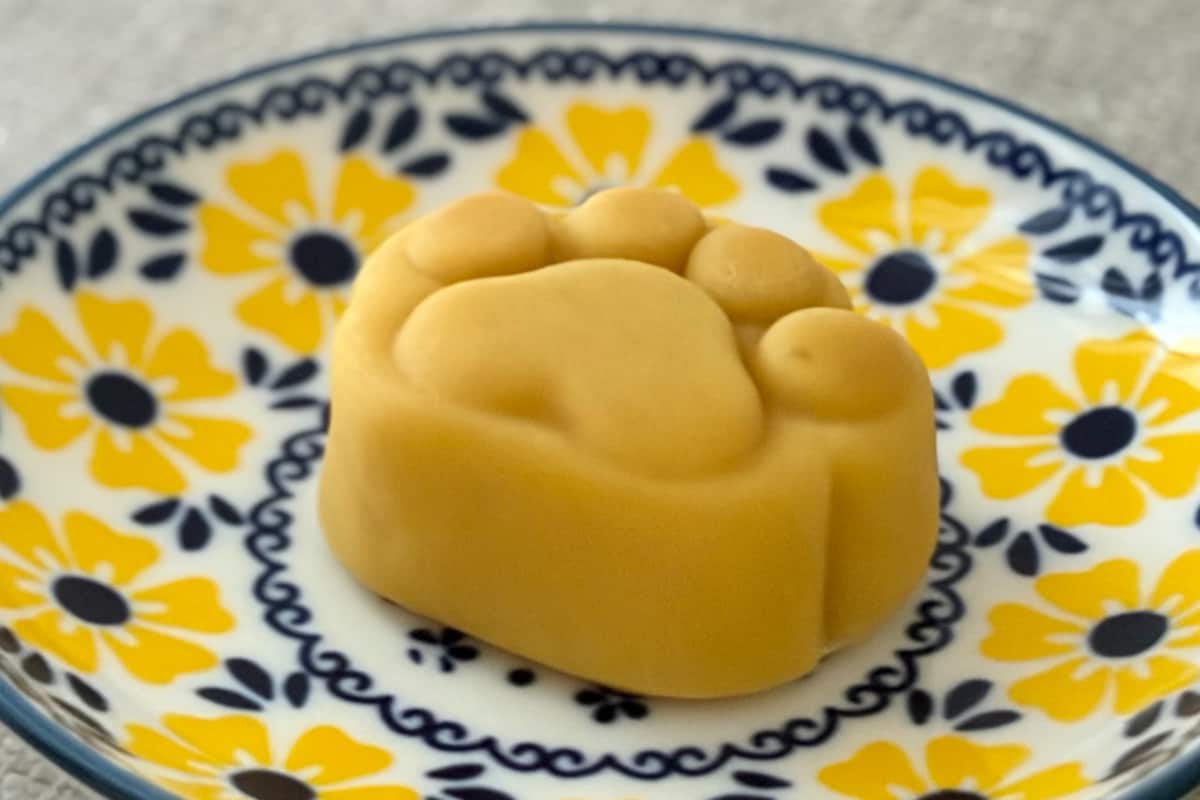 食べたいけど食べたくない（笑）【ファミマ】最高に悩むお菓子を発見