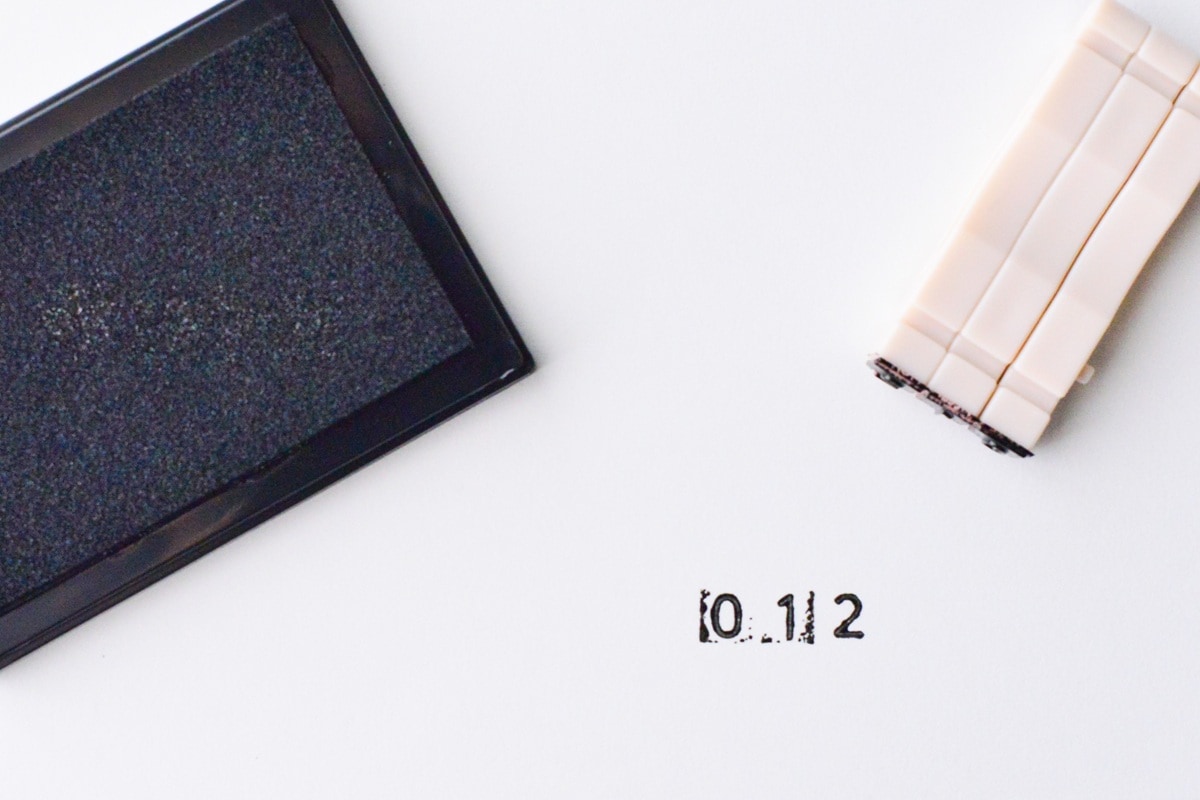 ダイソーの数字スタンプは手帳にも便利！セリア・キャンドゥにもある？