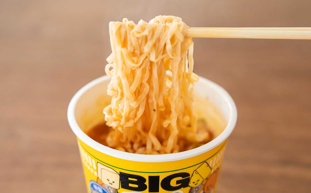 「飛ぶくらい美味かった」「絶対買う」【カップヌードル】新商品はSNSで話題の口コミを再現