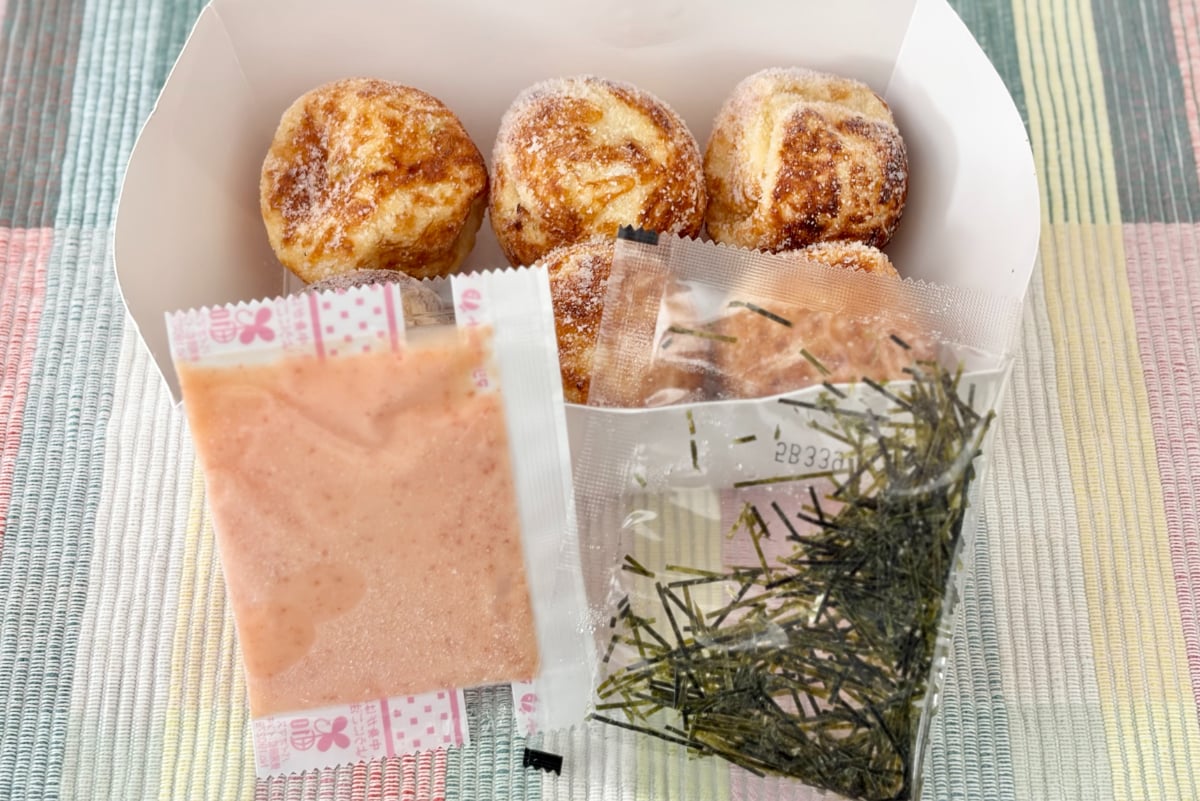 ピリ辛ソースにハマります。【ローソン】カリふわ食感も最高な冷凍グルメ